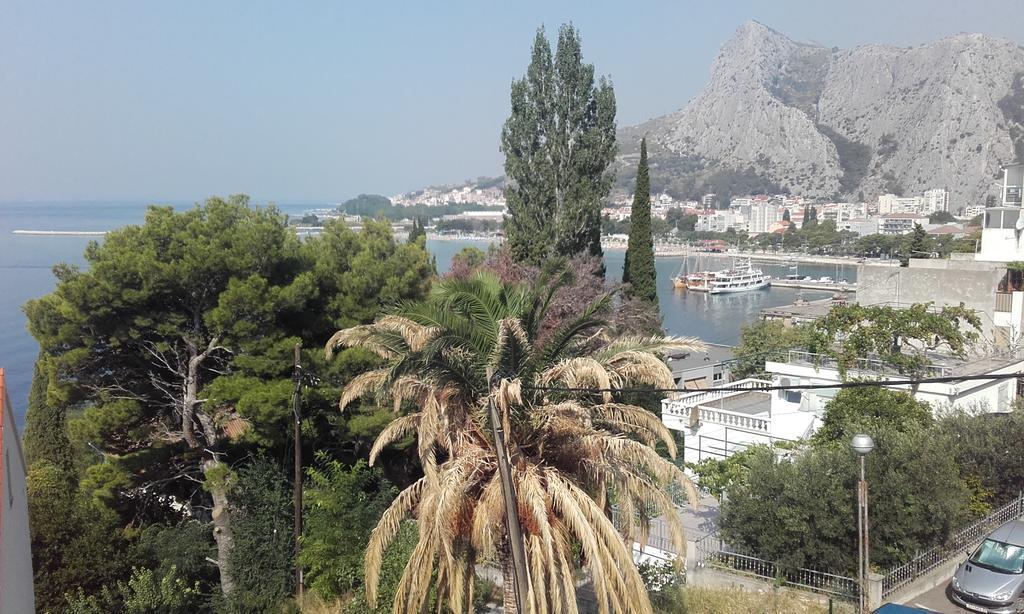 Apartments Ivka Omiš Eksteriør billede
