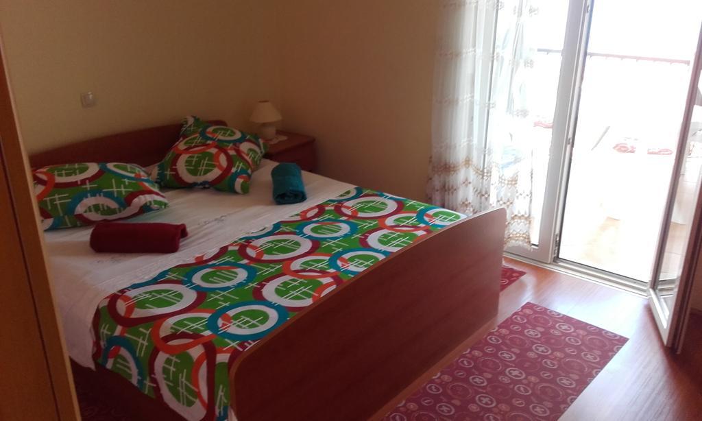 Apartments Ivka Omiš Eksteriør billede